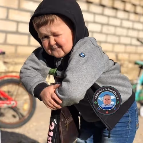 Item #10531240786917548224898635287693052285348729385778404003744191089007113797633 Media