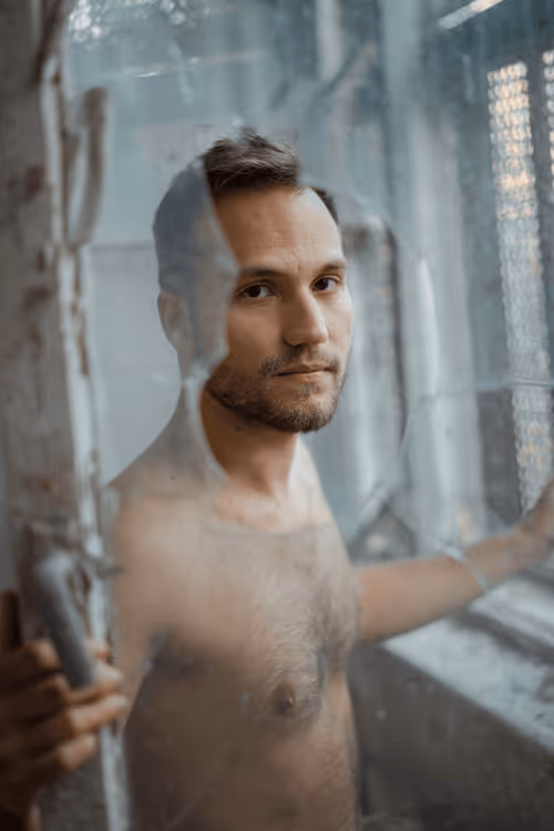 Item #50696142304674259080439881115236281775263010262107100646673522837620923564042 Media