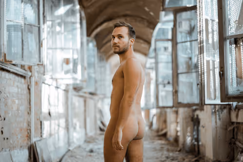 Item #50696142304674259080439881115236281775263010262107100646673522839819946819594 Media