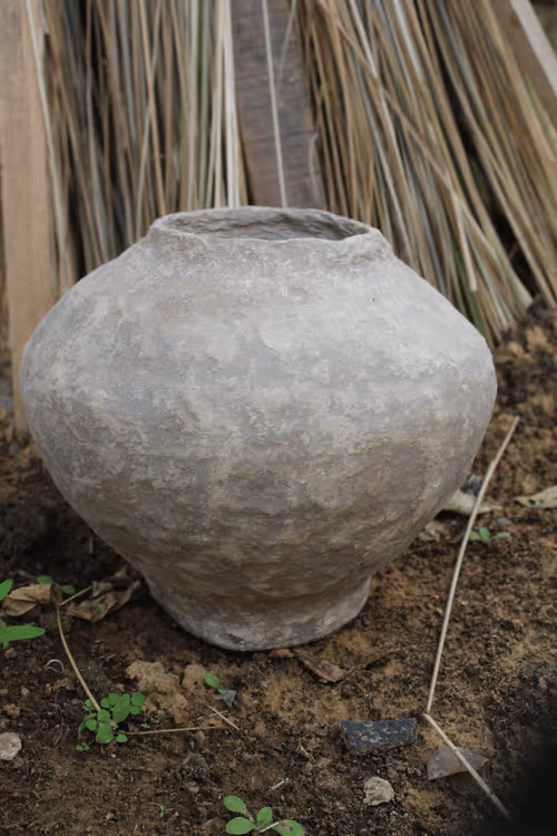 Item #107237446356568856145861535621578172093000222721820222997907580856389028806657 Media