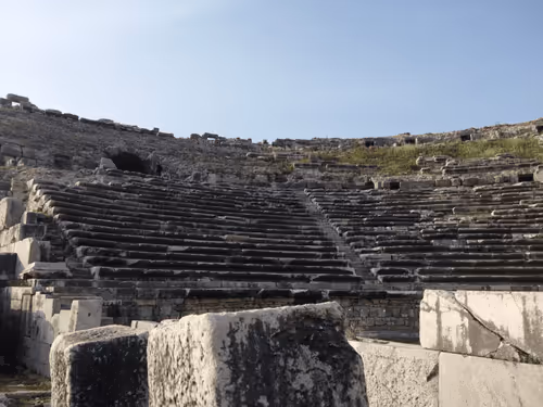 Item #26363452696448564677607507811535355388888413099510016234842399895492652695553 Media