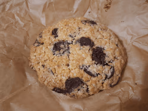 Item #38190973239457588716507163029792205668620327724240869112358819685310754979841 Media