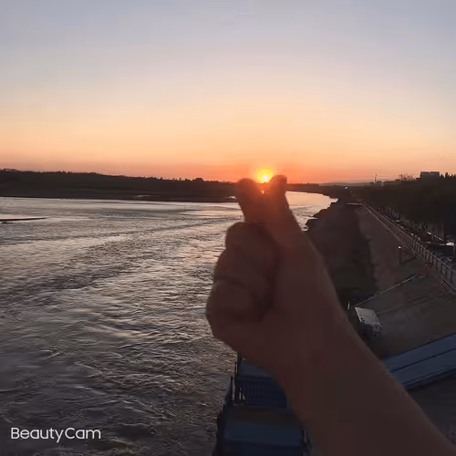 Item #7193974759727184657159213862793710290345386562818816040091651910639126839297 Media