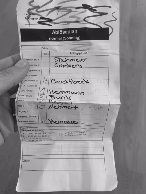 Item #48208519784473218960603621002887999920999392220417756079881213103670986539024 Media