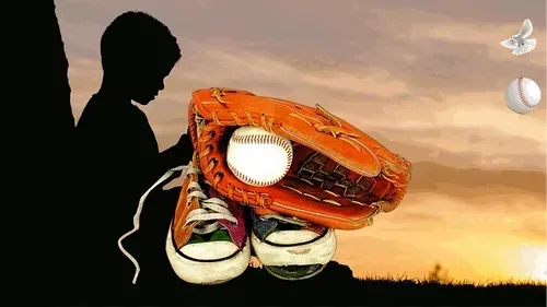 Item #68705292684161213853565175052525320494673903141698490803410286278032731668481 Media