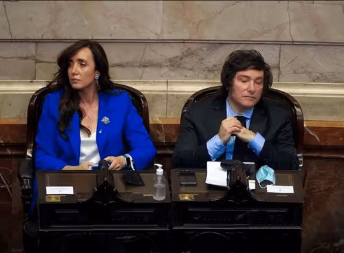 Item #65896919275320925733232703838137156123632432881253240648652432844294493044746 Media