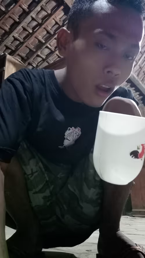 Item #439049340968981866709079485805570550088941763084455559998263126104565874689 Media