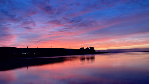 Item #56830776345856079279648852457155923858303309169093496027056771532422087966721 Media