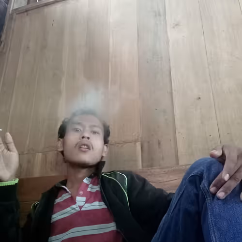 Item #439049340968981866709079485805570550088941763084455559998263029347542630401 Media