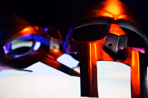 Item #57207806776015959251490820185301981650063311183155849439057099040922793934851 Media