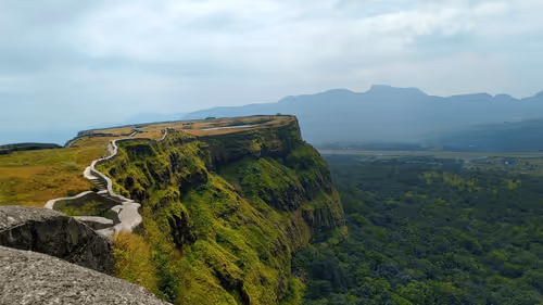 Item #39916610678052500138596211548792698776473563312308341193271399286317823033345 Media