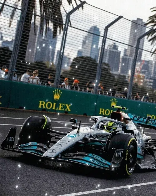 Item #36219835328388550153763110438544587382756767965672442089743638615494154518529 Media