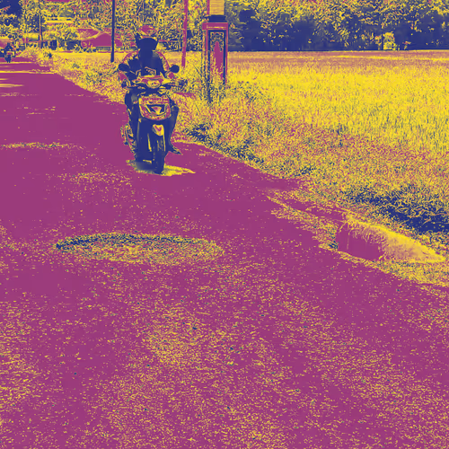 Item #104754123882475818247170542470740733148210949149290986238917319574971310146536 Media