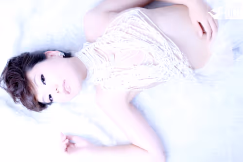 Item #20696694245302026019956573627021940476029628567066506294729885128416238239745 Media