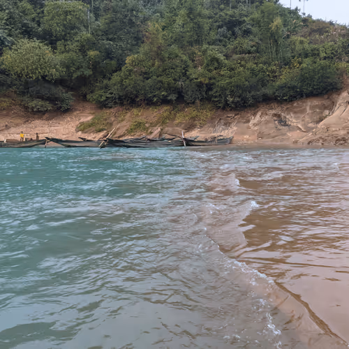 Item #37244524663031360714612607098225384138703508053833828766218751933910771302410 Media