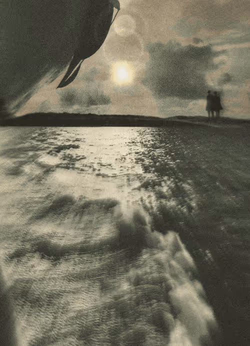 Item #99039213466488720517615806557200583035476639991416134550514204964148373094401 Media