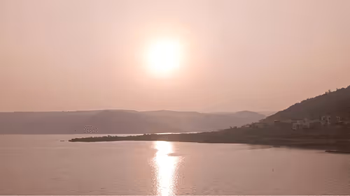 Item #39916610678052500138596211548792698776473563312308341193271399250033939316737 Media